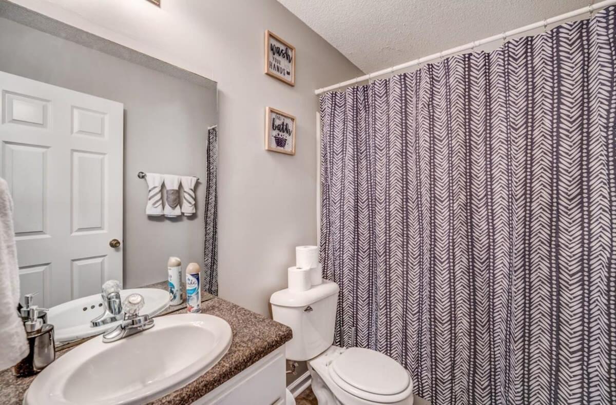 Bluff Bungalow- Minutes To Beale Street Holiday home Memphis